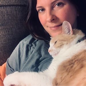 Meet your Posher, Amy